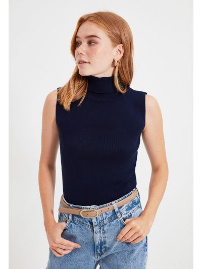 High Neck Knitted Top