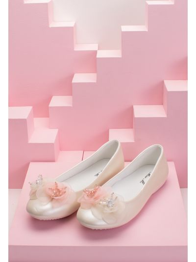 Floral Accent Flat Shoes