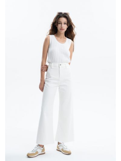 Solid Mid-Rise Wide Leg Jeans