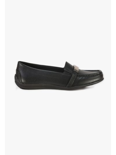 Solid PU Leather Padded Loafers