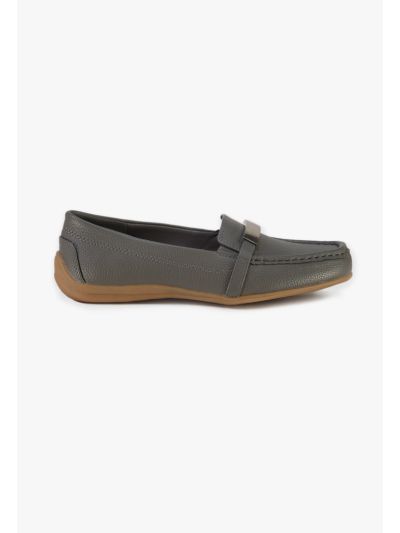 Solid PU Leather Padded Loafers
