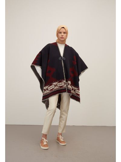 Blanket Stitch Wide Poncho Sweater (Free Size)