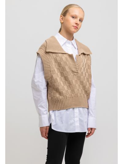 Knitted Collared Solid Sleeveless Gilet -Sale