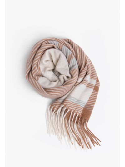 Geometric Knitted Shawl