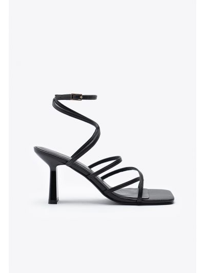 Square Toe Criss Cross Strap Lace Up Sandals