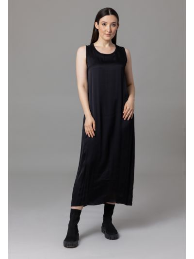 Shiny Satin Basic Dress With Ribbed Neckline