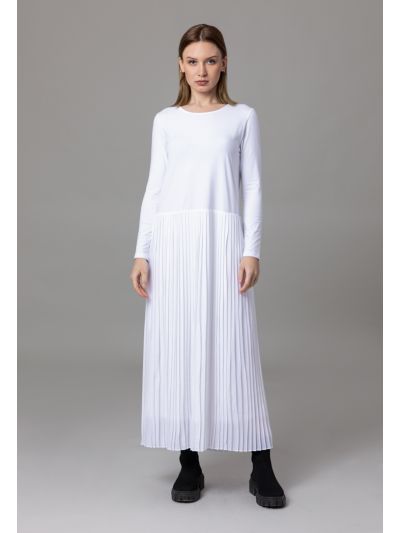 Round Neck Long Sleeves Pleated Basic Dress