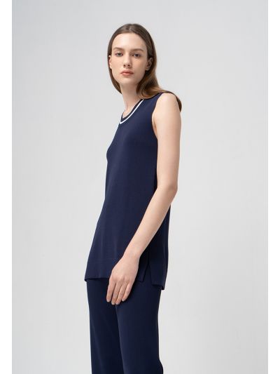 Solid Sleeveless Knitted Top 