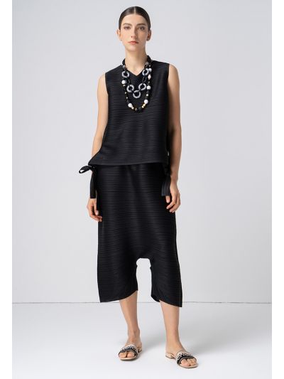 Solid Pleated Harem Pant