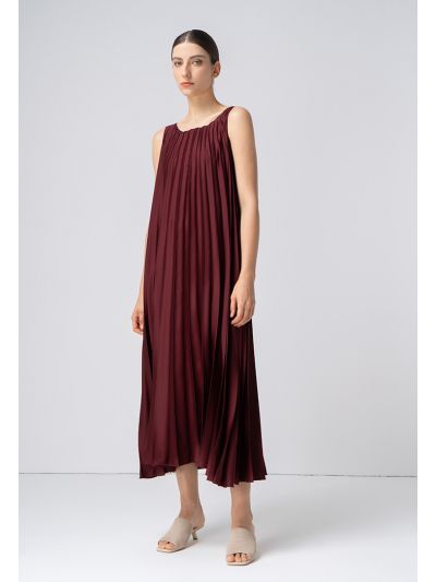 Solid Maxi Pleated Sleeveless Dress