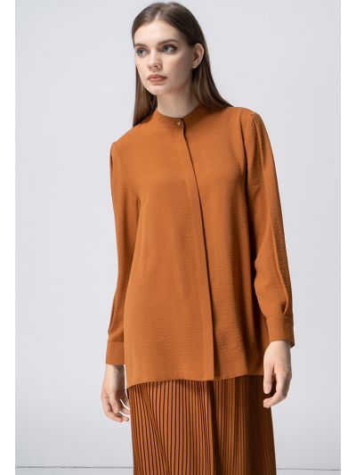 High-Low Pleated Button Up Shirt