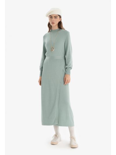 Knitted Solid Overlap Maxi Dress