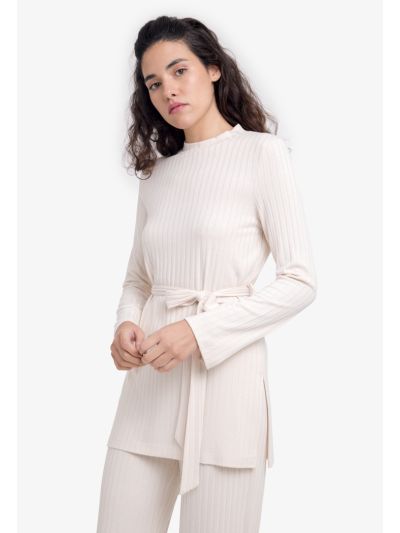 Knitted Solid Tunic Blouse With Belt
