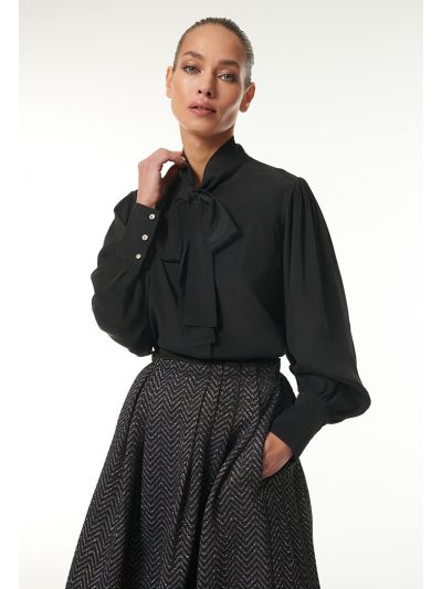 Self Tie Neck Oversize shirt
