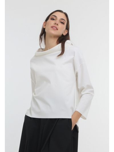 Solid Long Back Rounded Hem Blouse -Sale