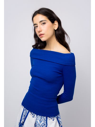 Solid Off-shoulder knitted Top