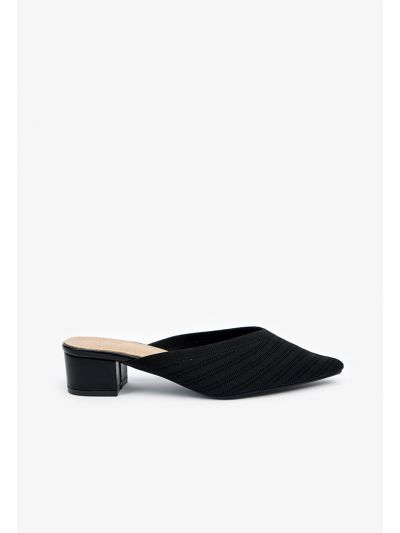 Solid Pointed Knitted Pumps