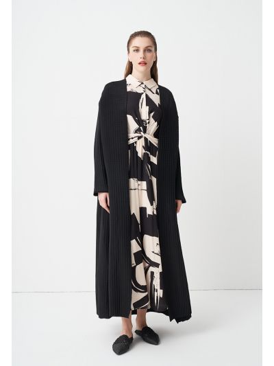 Solid Long Sleeves Belted Abaya