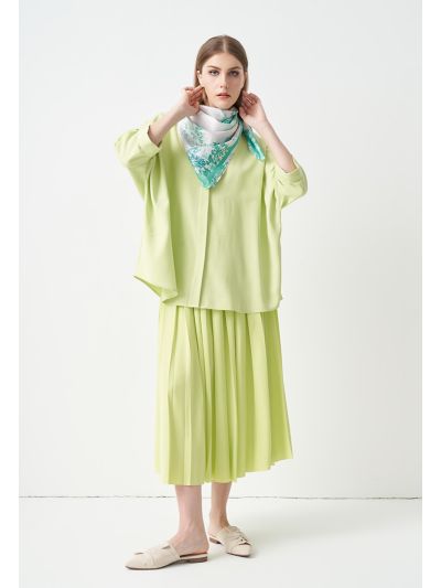Solid Pleated Maxi Skirt