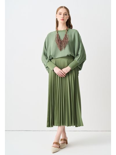 Pleated Solid Maxi Skirt