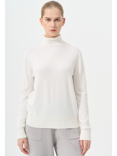 Single Tone High Neck Knitted Top