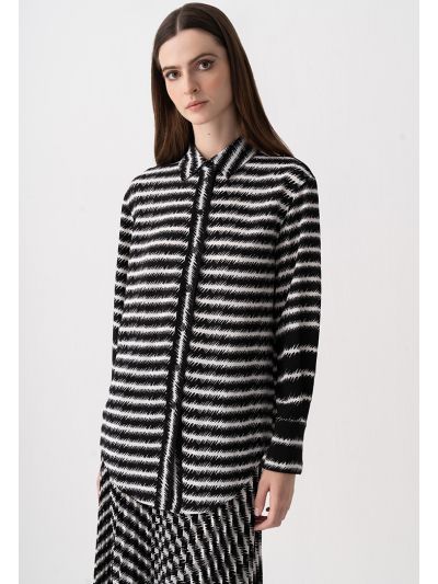 Contrast Textured Relaxed Fit Shirt