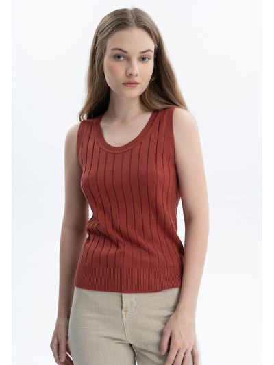 Solid Top with Scoop Neck 