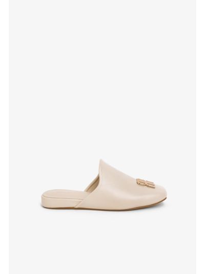 Metal Logo Plaque PU Leather Flat Mules