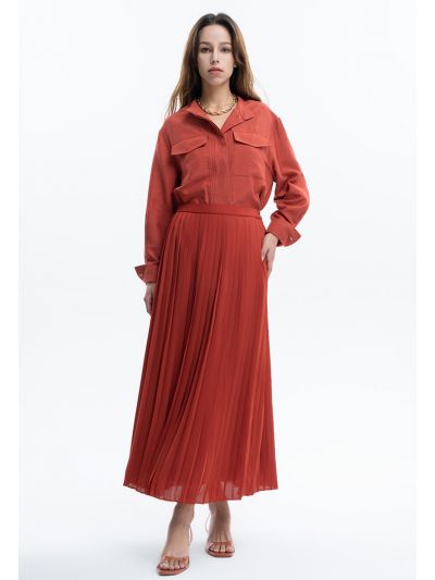 Even Pleated Solid Skirt
