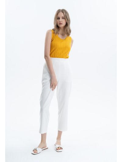Solid Mid-Rise Pants with Pockets