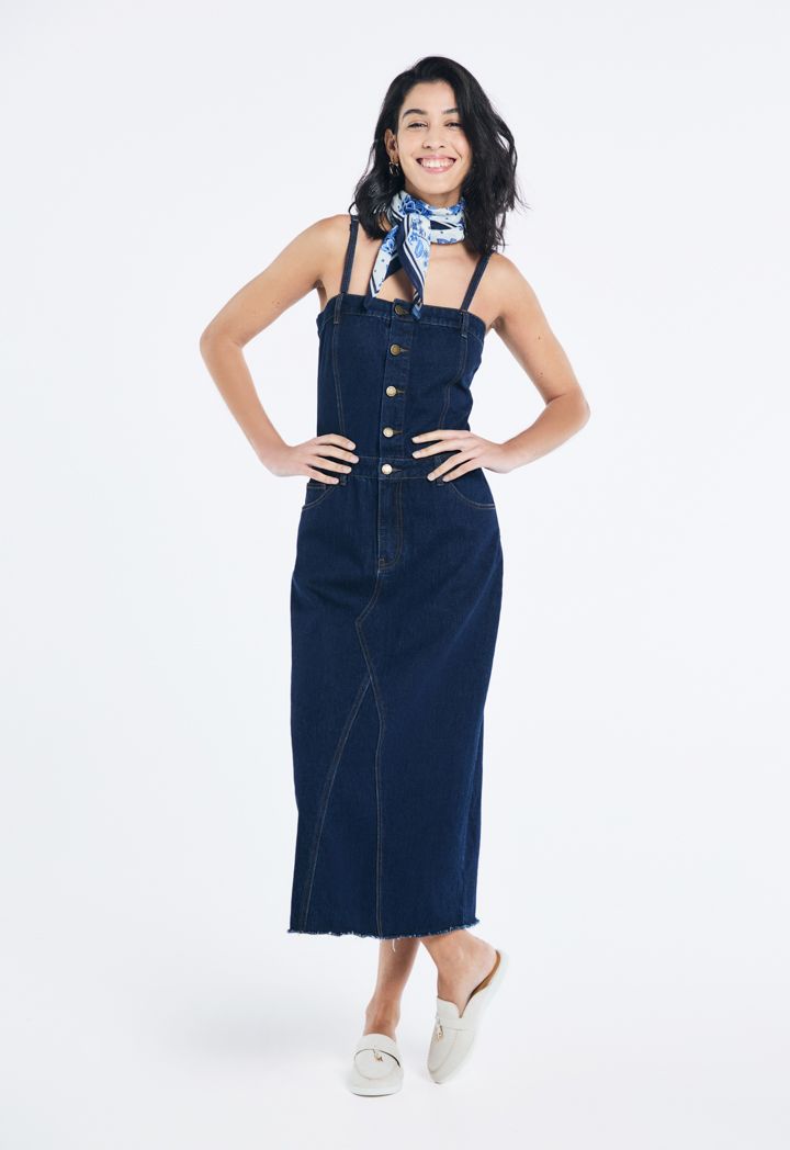 Denim dungaree dress outfit hotsell