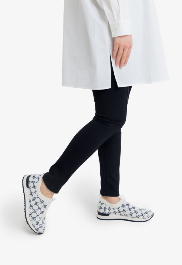Laceless sneakers hotsell