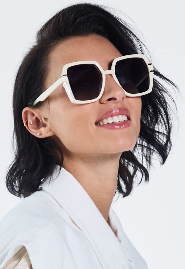 Rimmed Gradient Sunglasses