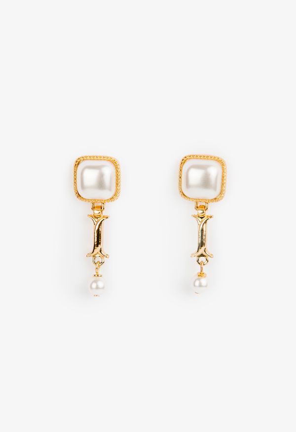 Classic Mother of Pearls Earrings