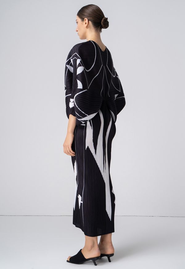 Batwing Sleeves Printed Pleated Dress