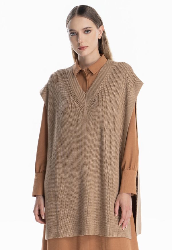 Knitted Loose Fit Solid Knitwear -Sale