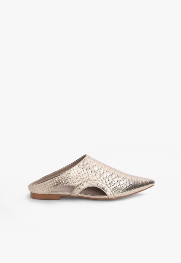 Pointed Toe Metallic Mules