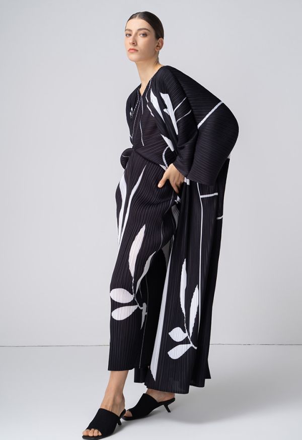 Pleated Printed Kimono Sleeves Abaya