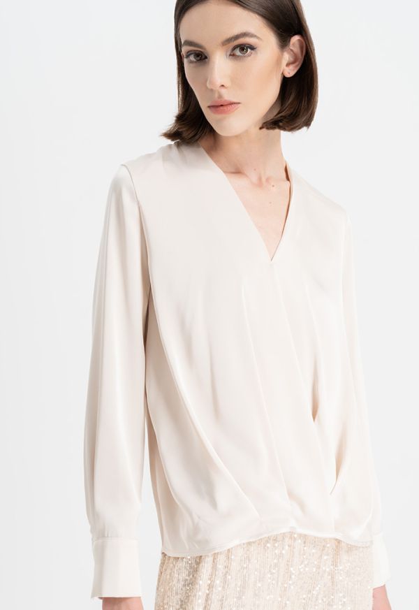 Solid Long Sleeves Pleated Blouse