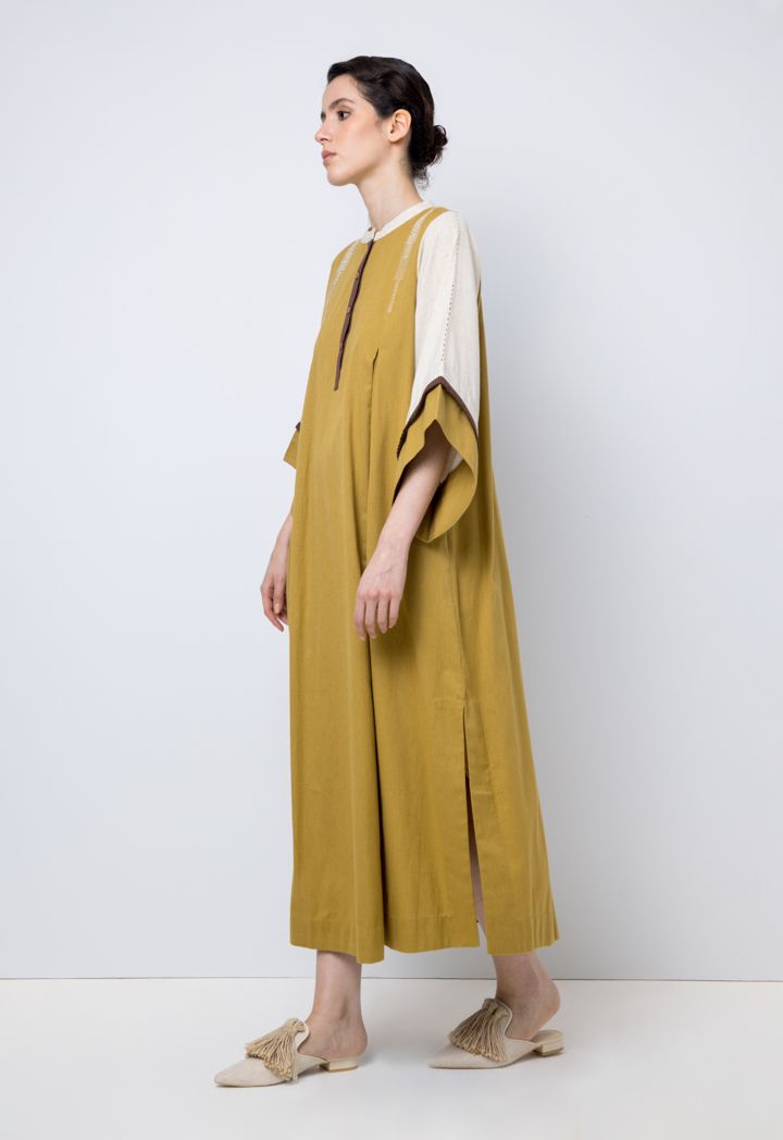Embroidered Long Sleeves Maxi Dress