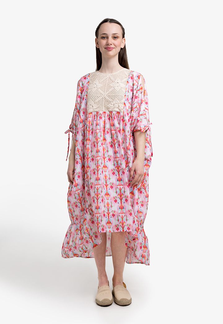 Continuous Slit Sleeves Yoke Lace Dress