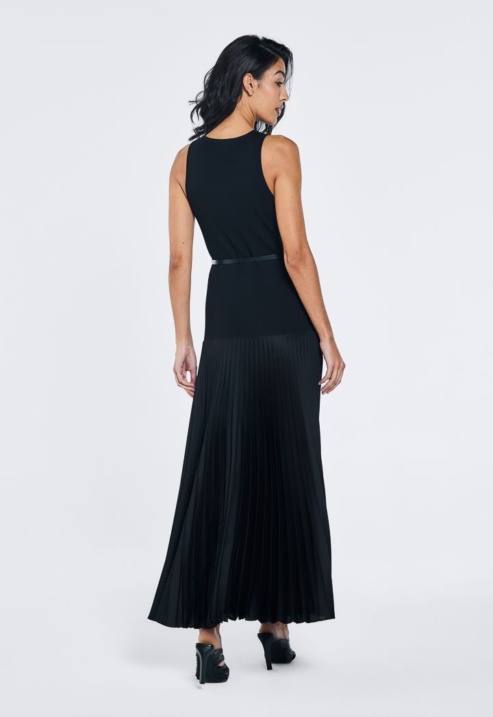 Drop waist pleated dress online