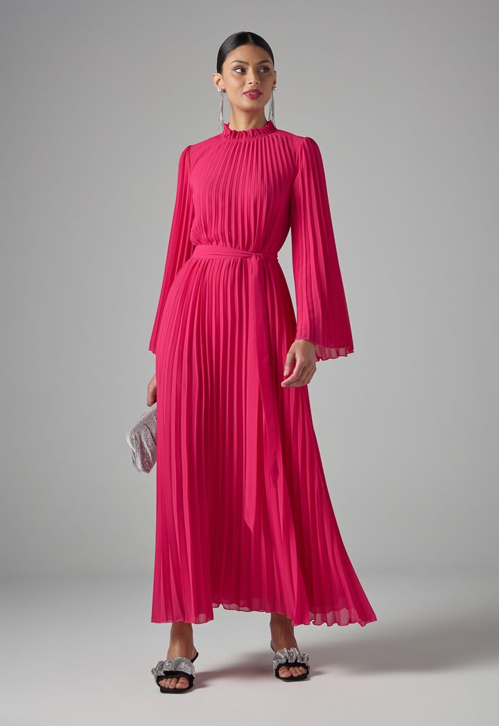 Long white pleated dress store