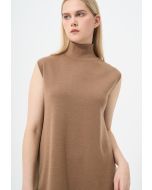 Basic Sleeveless Knitted Top