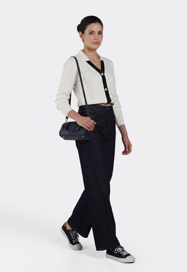 Solid Straight Cut Jeans