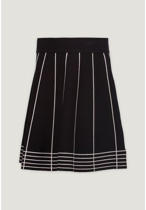  Knitted High Waist Flared Skirt