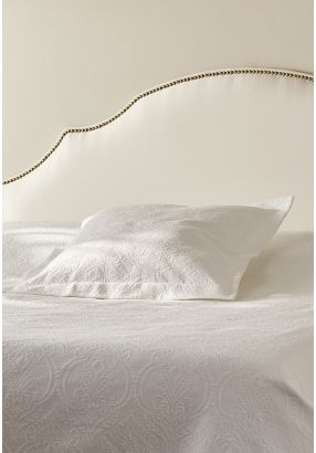 COTTON JACQUARD CUSHION COVER (60*60 CM)