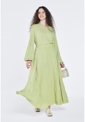 Solid Crinkled Flared Maxi Skirt