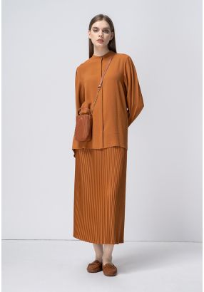 Solid Pleated Maxi Skirt