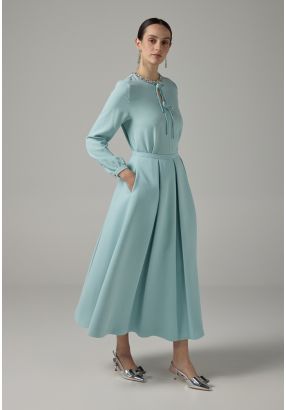 Solid Pleated Maxi Skirt